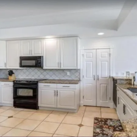 Stunning 4Br Home W Private Pool